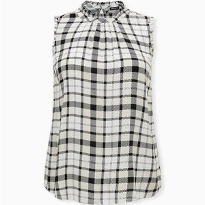 TORRID Rayon Twill Ruffle Trim Mock Neck Tank size 4x